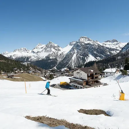 Apartment Fortuna 14 By Vacations, Exklusive App Im Zentrum Mit Bergblick Arosa